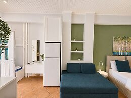 Elena SeaFront Luxury Apartments
