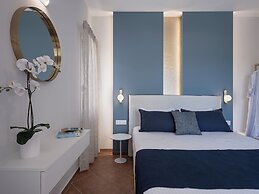 Elena SeaFront Luxury Apartments