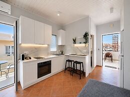 Elena SeaFront Luxury Apartments