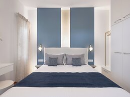 Elena SeaFront Luxury Apartments