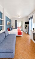 Elena SeaFront Luxury Apartments