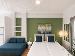 Elena SeaFront Luxury Apartments