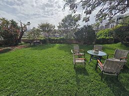 Elena SeaFront Luxury Apartments