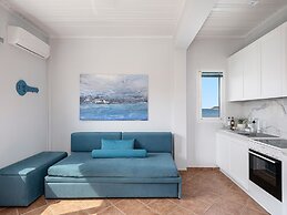 Elena SeaFront Luxury Apartments