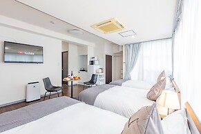 ART NAMBA HIGASHI