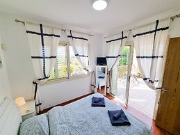 Sunnyside Pool Villa