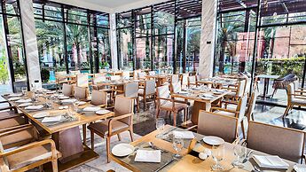 Alberni Jabal Hafeet Hotel