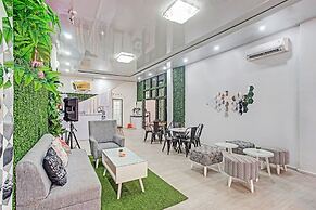 OYO 90399 Box House