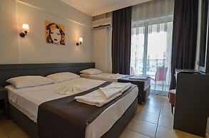 Berry Bella Hotel