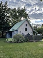 Avonlea Forest Hill Cottages