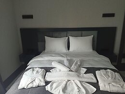 Hotel Kurucesme Business