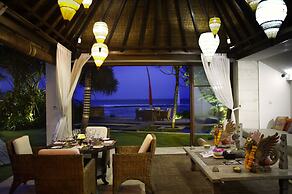 Aventus Luxury Beachfront Villa Gianyar