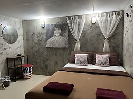 Baan Bua Talay