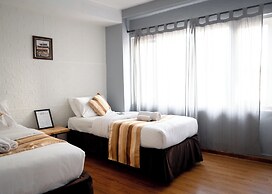Nyadha House