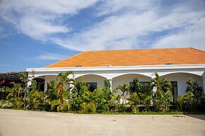Lily Bungalow