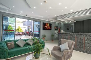 infinity hotel