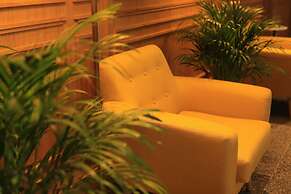 Pine Astoria Hotel
