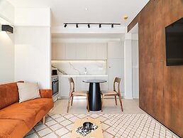 LIV Mackenzie Beach Suites