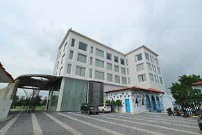 HOTEL RED DIAMOND