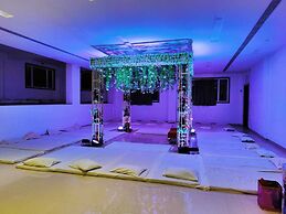 Hotel Emperor Paradise