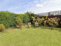 Meols Holiday Lodge