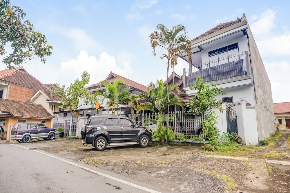 Hotel O Sukun Syariah Homestay