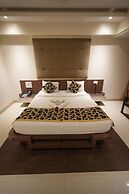 Hotel City Symphony