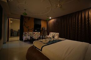 Hotel City Symphony