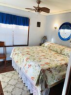 Coral Cove Inn