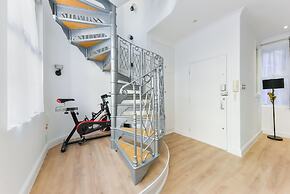 Avari Apartments - Hatton Collection