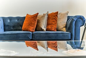 Avari Apartments - Hatton Collection