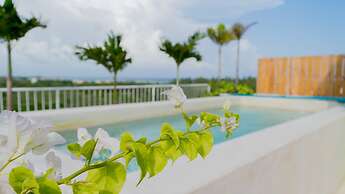Siaan Betine 4br Deluxe PDC