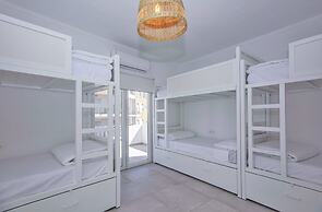 Sun Lovers Hostel
