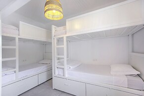 Sun Lovers Hostel