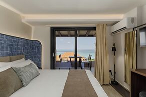 Costa De Luxe Suites