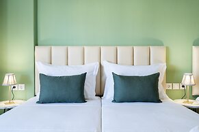 Angela Rooms