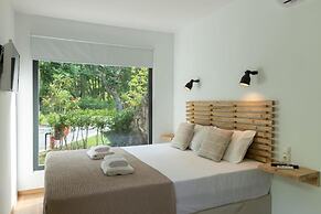 Gkaras Camp & Apartments