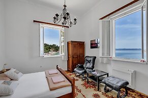 Beach rooms Riviera