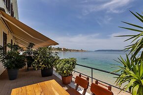 Beach rooms Riviera