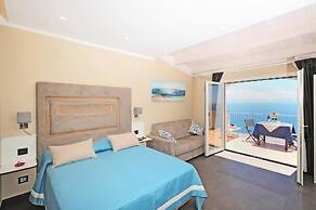Amalfi Blu Retreat