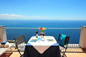Amalfi Blu Retreat