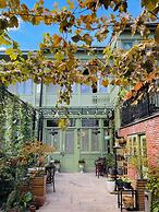 Art's Hotel Tbilisi