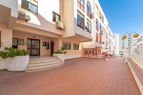 Quarteira Beach – 2nd D by HelloVacations