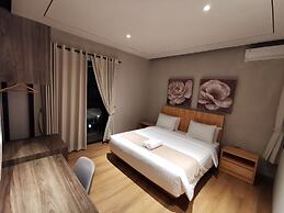 Hilltops Serviced Apartment