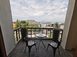 Hilltops Serviced Apartment
