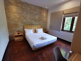 Hilltops Serviced Apartment