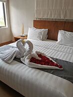 Hilltops Serviced Apartment