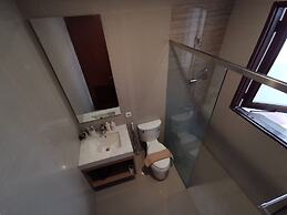 Hilltops Serviced Apartment