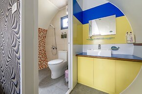 Shen-Lu-Ju B&B