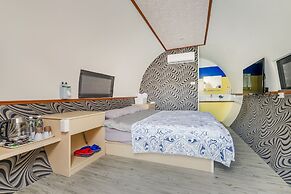 Shen-Lu-Ju B&B